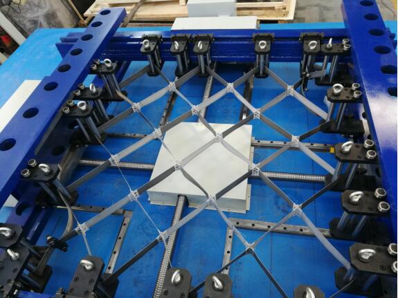 1672712452542515.jpg 1四軸拉伸測試系統測試 (4).jpg